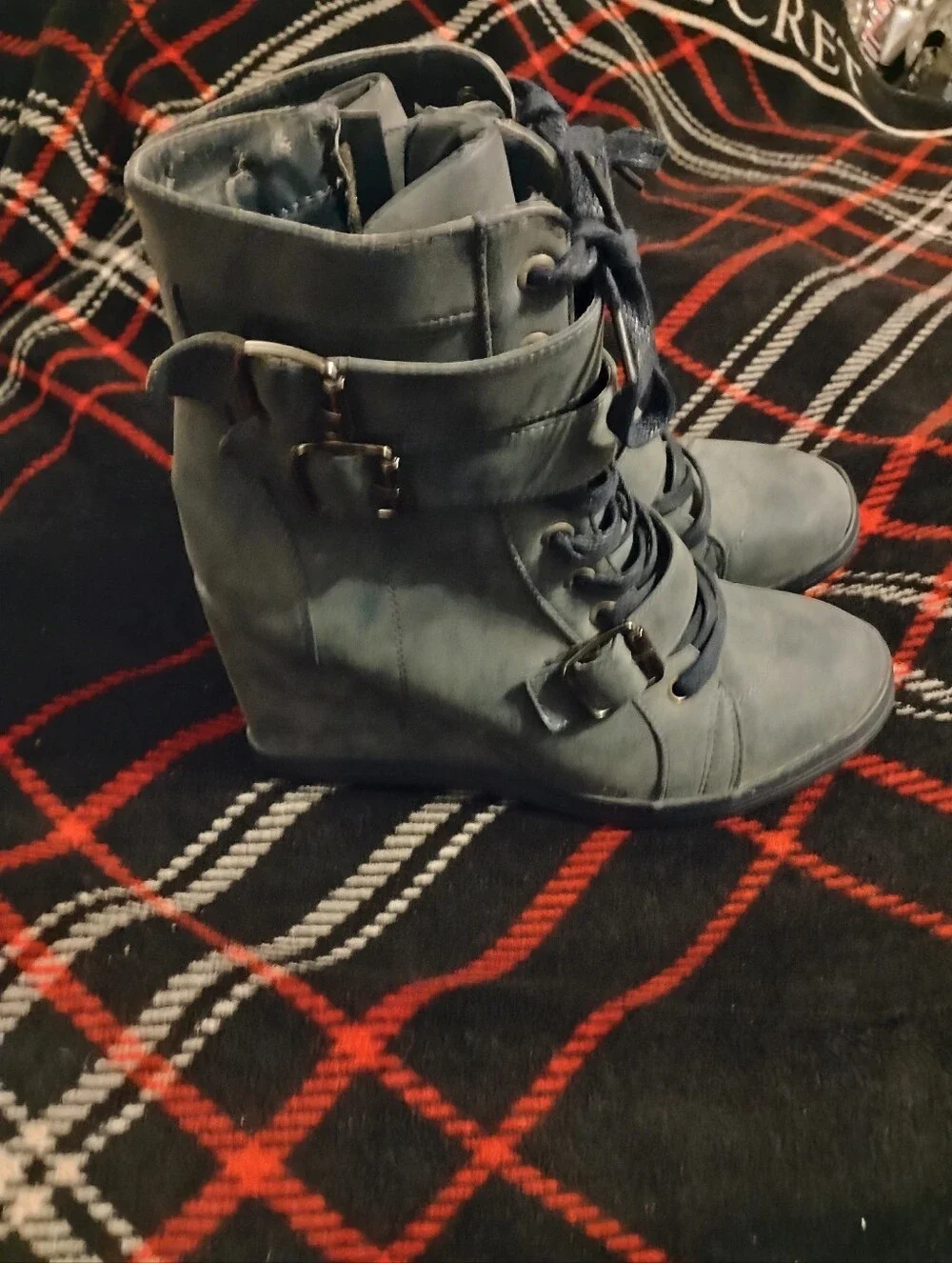 Women's Dark Gray Nature Breeze Lace Up Wedge Boots With Buckles U.S. Size 10